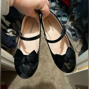 Like New Girls Black Dress Shoes